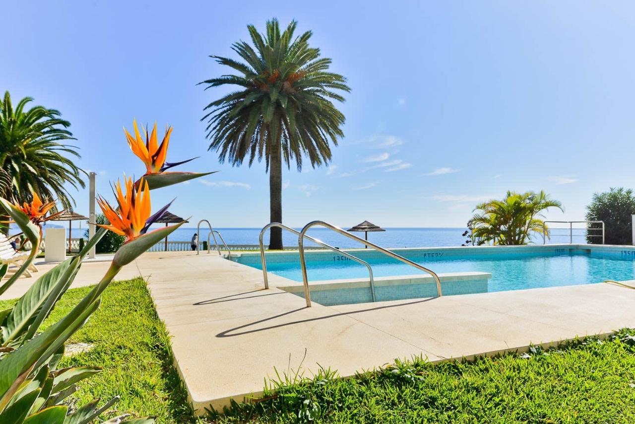 Acapulco Playa Apartment Nerja Exterior photo