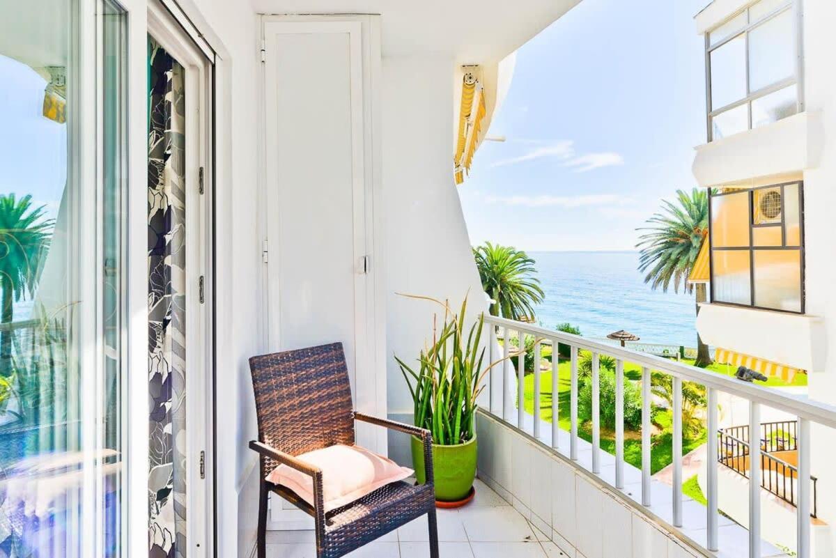 Acapulco Playa Apartment Nerja Exterior photo