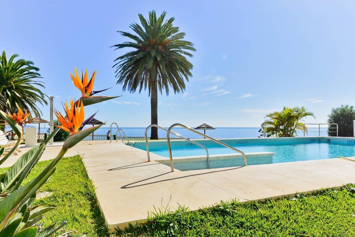 Acapulco Playa Apartment Nerja Exterior photo